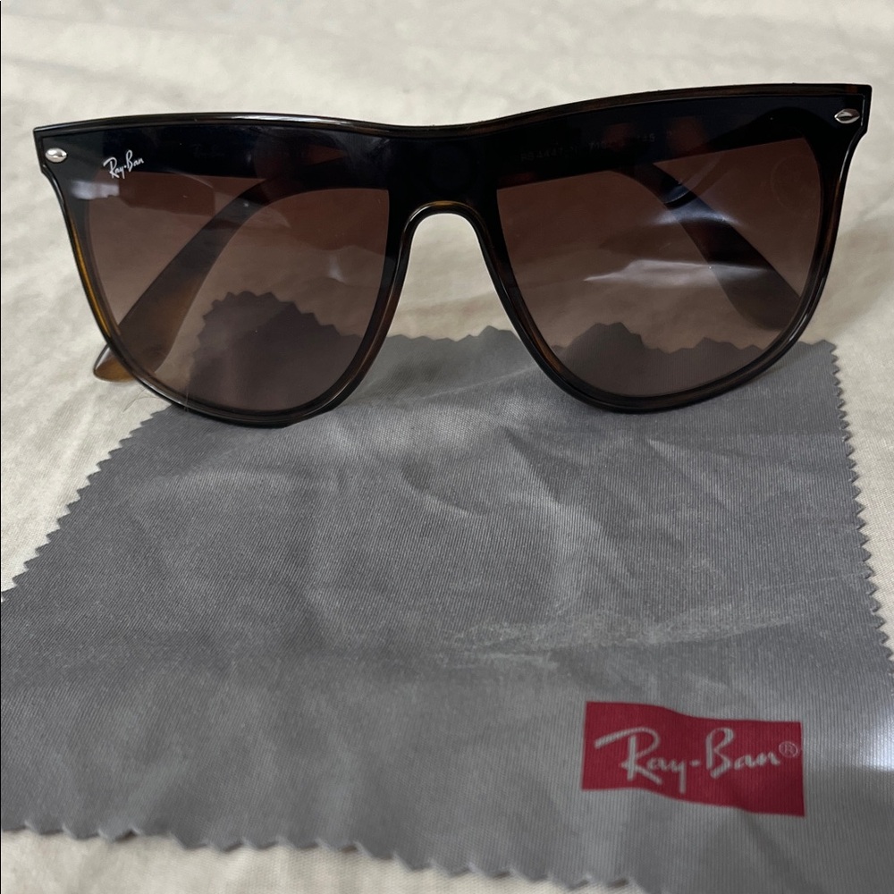Ray-Ban Dark Brown Sunglasses
